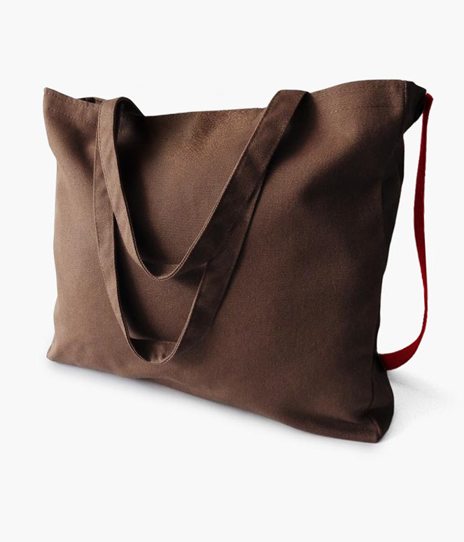 YOSHIO REIS TOTE BAG