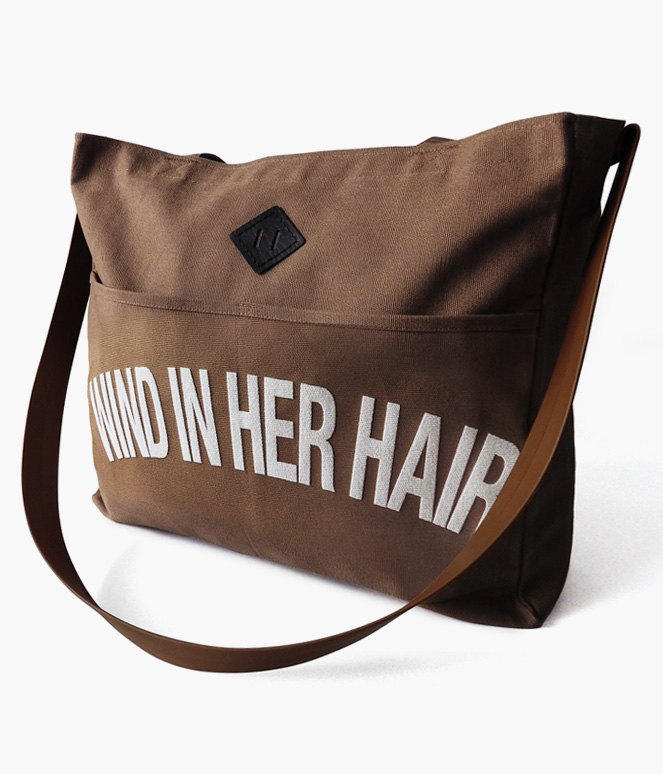 WIND IN HER HAIR REIS TOTE BAG