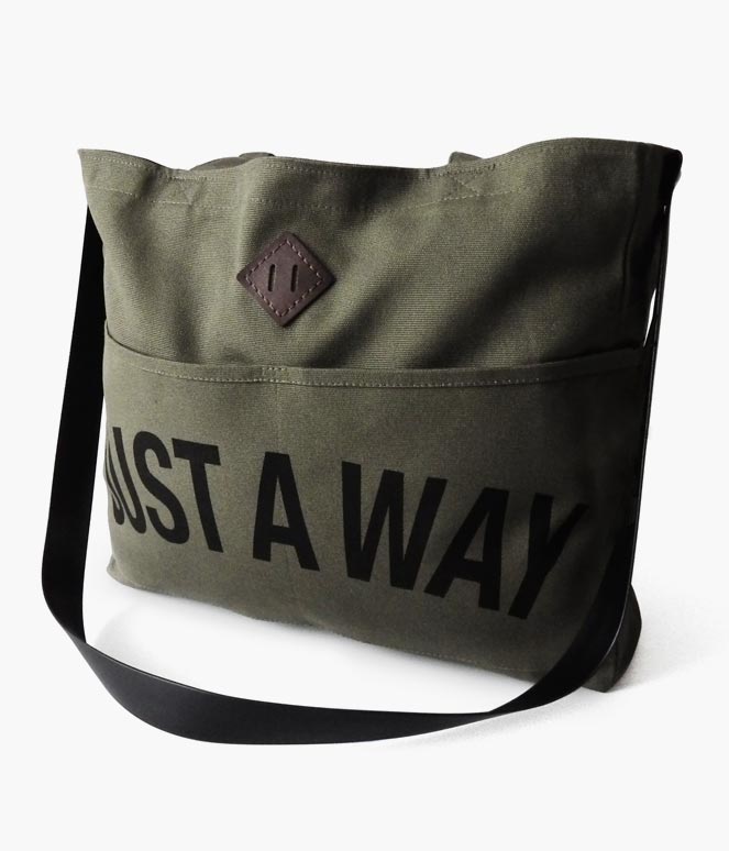 JUST A WAY REINS TOTE BAG